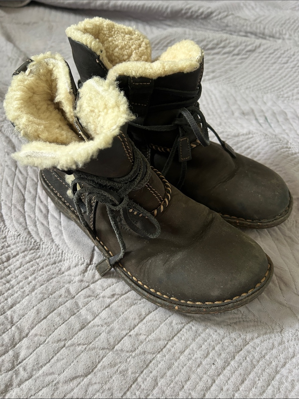 UGG Black/Brown Leather Boots with Cream Shearling